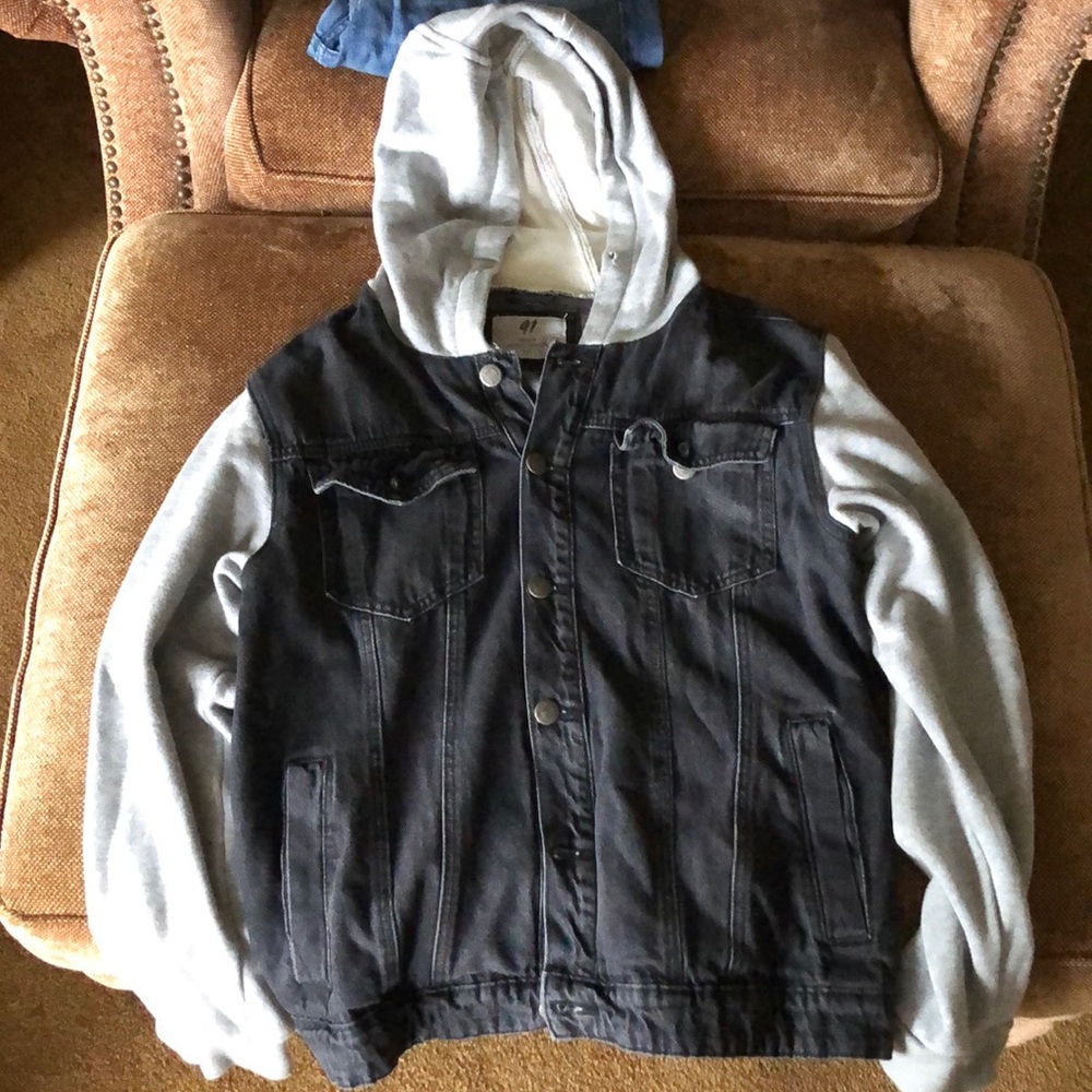 Denim Jacket/Hooded Sweatshirt